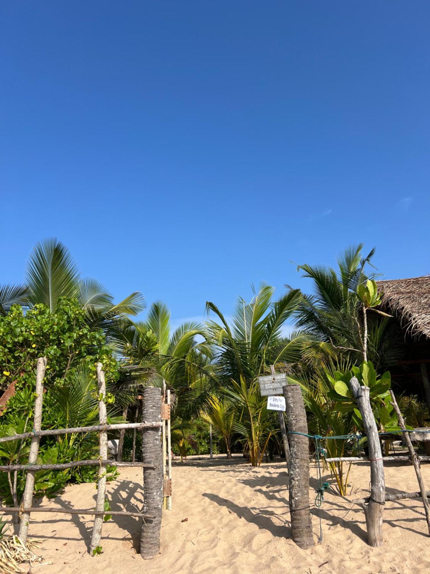 Villasiri And Leon Beach Paradise Тангалла Экстерьер фото