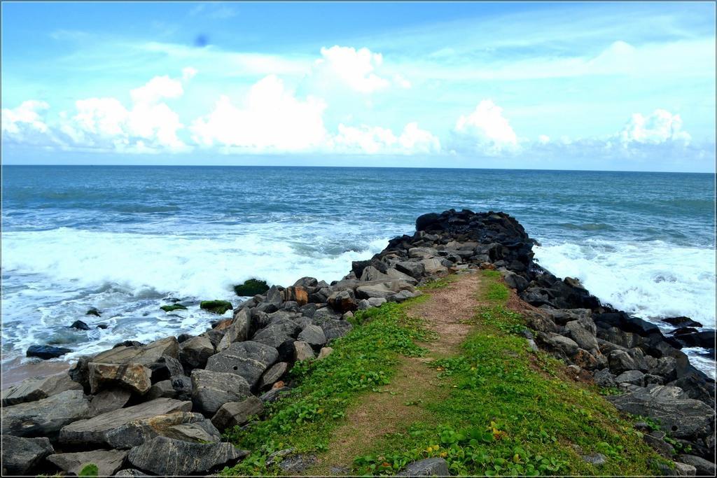 Villasiri And Leon Beach Paradise Тангалла Экстерьер фото
